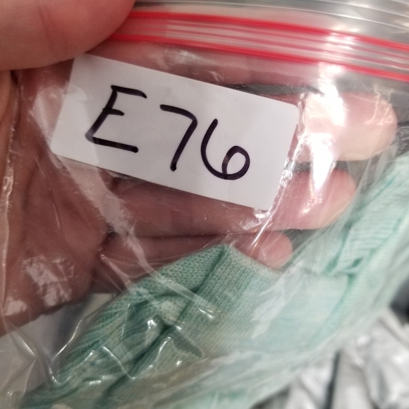 Eileen Fisher NWOT  Merino Wool Mint Knit Side Slits Size Medium - Picture 9 of 9